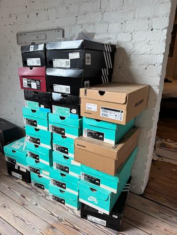 Skateschoenen beschikbaar voor biedingen