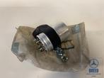 NOS knipperlichtrelais voor Mercedes-Benz W180 Ponton, O 319, -, Nieuw, Ophalen of Verzenden, -