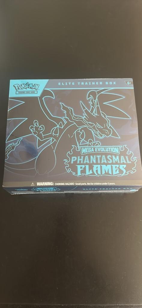 Pokémon TCG: Phantasmal Flames Elite Trainer Box sealed, Hobby en Vrije tijd, Verzamelkaartspellen | Pokémon, Nieuw, Overige typen