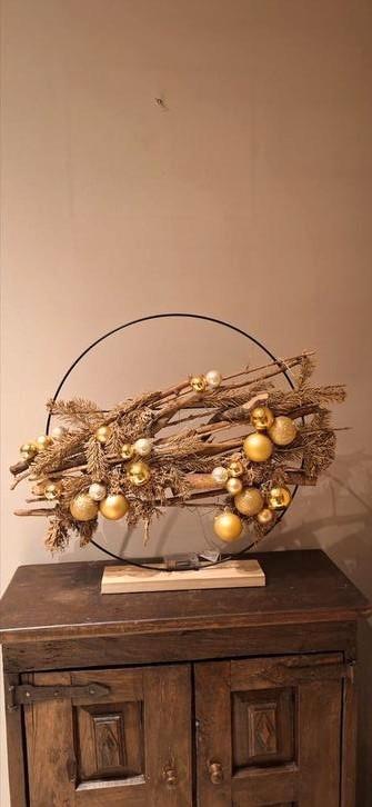 Kerststuk met lichtjes, Hobby & Loisirs créatifs, Articles de fête | Location, Comme neuf, Enlèvement