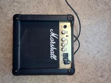 Marshall gitaar versterker MG10 24 watt