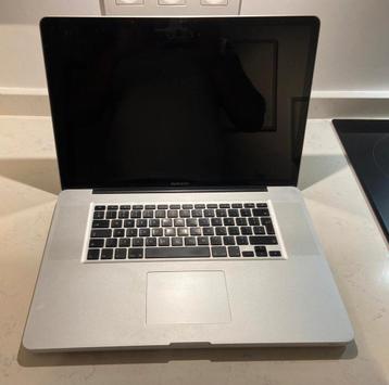 MACBOOK PRO 17 i7 voor onderdelen  beschikbaar voor biedingen