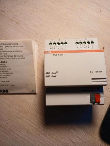 ABB i bus KNX EIB rolluikaktor voor 4 rolluiken. nieuw beschikbaar voor biedingen