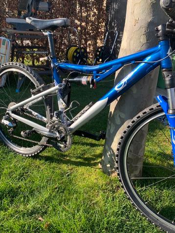 Mountenbike beschikbaar voor biedingen
