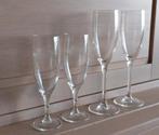 Champagnefluiten. Laurent-Perrier, Zo goed als nieuw, Glas, Glas of Glazen