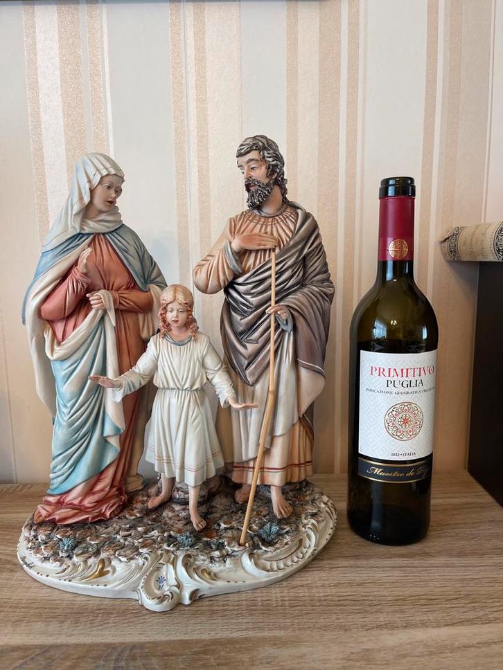 Prachtige grote Capodimonte, Heilige Familie, Meneghetti, Antiek en Kunst, Antiek | Religieuze voorwerpen, Ophalen