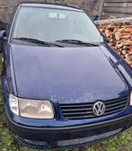 VW polo 1.4 MPI benzine automaat, Auto's, 50 kW, Zwart, 4 cilinders, Blauw