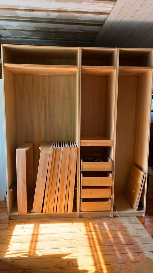 4 metres de dressing Ikea / Pax couleur Bouleau, Huis en Inrichting, Kasten | Dressoirs, Ophalen