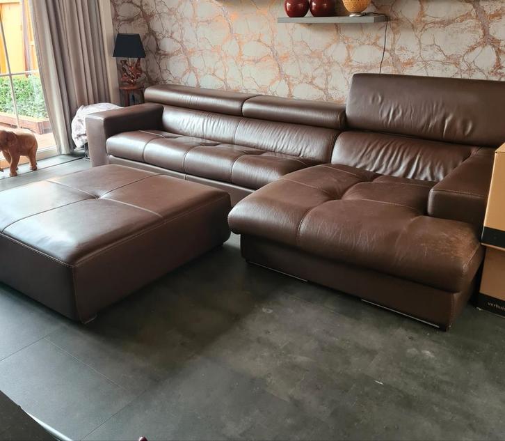 Salon Linea Bellini Paris, canapé met long chair en poef, Huis en Inrichting, Fauteuils, Gebruikt, Leer, 125 cm of meer, 150 cm of meer