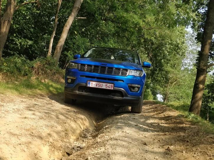 Jeep Compass Compass 1.4 MultiAir Limited, Autos, Jeep, Particulier, Compass, Caméra de recul, Airbags, Air conditionné, Alarme