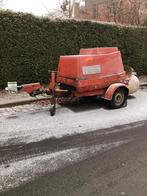 Pompe à chape a louer plus plein, Ophalen of Verzenden