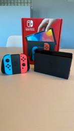 Nintendo Switch OLED (zwart) + accesoires, Games en Spelcomputers, Ophalen of Verzenden, Zo goed als nieuw, Switch OLED