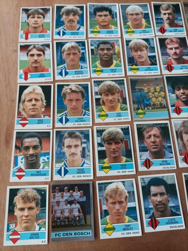 Panini Premier League 87, 152 autocollants différents, Hobby & Loisirs créatifs, Autocollants & Images, Comme neuf, Enlèvement ou Envoi