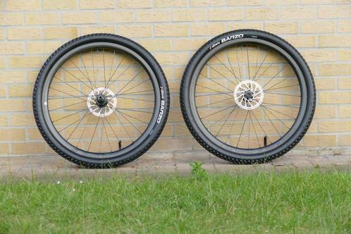 Roval CARBON Wielen 29 boost met Vittoria banden, Fietsen en Brommers, Fietsonderdelen, Zo goed als nieuw, Mountainbike, Wiel