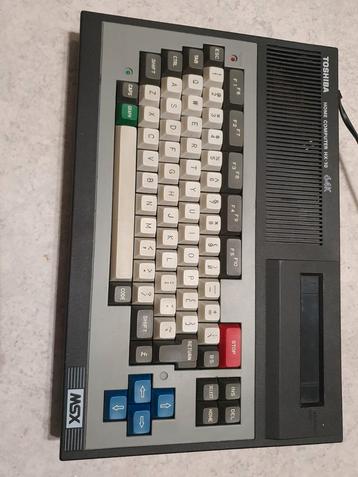 ordinateur msx et console cartouche  beschikbaar voor biedingen