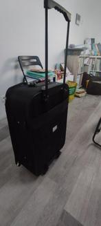 Valise, Enlèvement, Roulettes