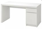 Bureau Ikea MALM blanc 140x65, Huis en Inrichting, Bureaus, Ophalen, Gebruikt, Bureau