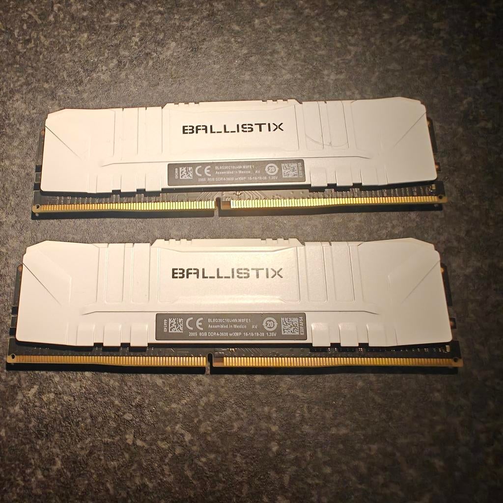 Crucial Ballistix 16GB (2x8GB) DDR4 – 3200 MHz, Computers en Software, RAM geheugen, Ophalen, DDR4, 8 GB