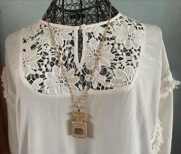 Caroline Biss 34/36 Fantastische blouse met fantasie beschikbaar voor biedingen