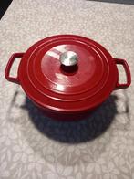 Nieuwe kookpot in fond, Huis en Inrichting, Keuken | Potten en Pannen, Ophalen, Gietijzer, Overige typen, Nieuw