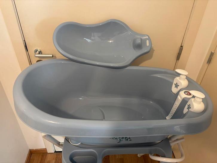 Baignoire bebejou, Kinderen en Baby's, Badjes en Verzorging, Zo goed als nieuw, Badje, Bébé-jou, Ophalen