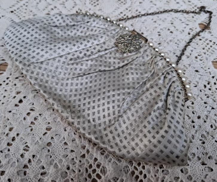 Oud Frans brocante beursje, Antiek en Kunst, Curiosa en Brocante, Ophalen of Verzenden