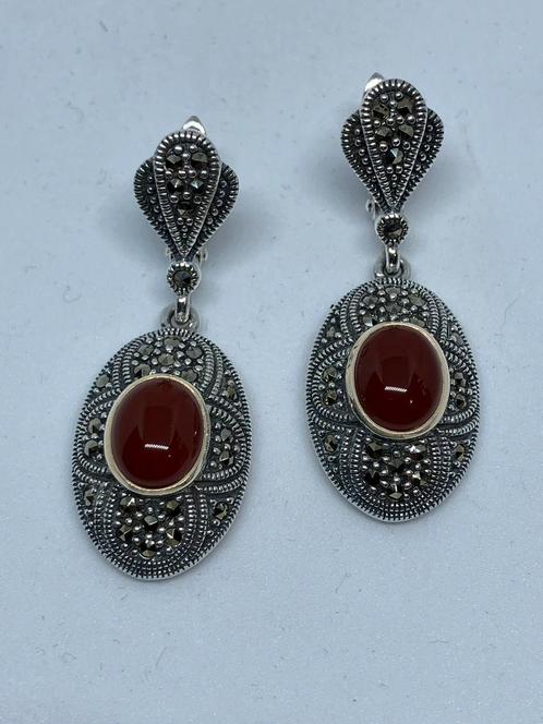 Antieke zilveren oorbellen met carneool, Bijoux, Sacs & Beauté, Boucles d'oreilles, Neuf, Puces ou Clous, Argent, Rouge, Avec pierre précieuse