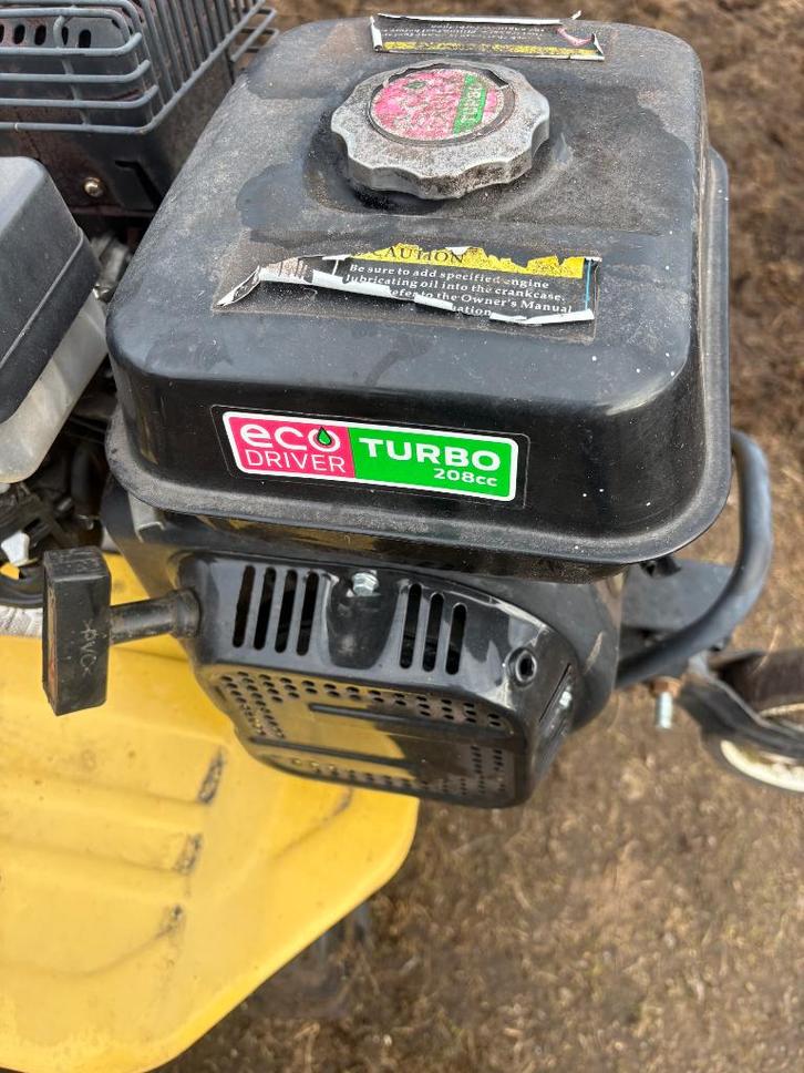 Tuinfrees te koop, Bricolage & Construction, Outillage | Fraiseuses, Comme neuf, Essence, Coupeur de jardin, Enlèvement