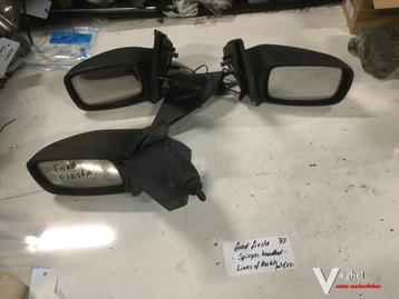 Ford Fiesta 1997 Buitenspiegel Handbed.  Links of Rechts  beschikbaar voor biedingen