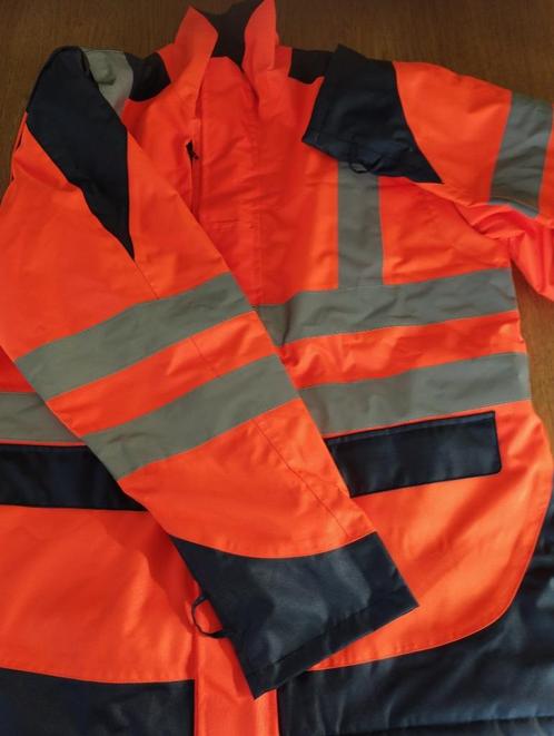 Nieuwe omkeerbare jas maat large (oranje / donkerblauw), Vêtements | Hommes, Vestes | Hiver, Neuf, Taille 52/54 (L), Orange, Enlèvement