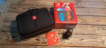 Nieuwstaat: Nintendo switch OLED red/blue met extra's !!!!!! beschikbaar voor biedingen