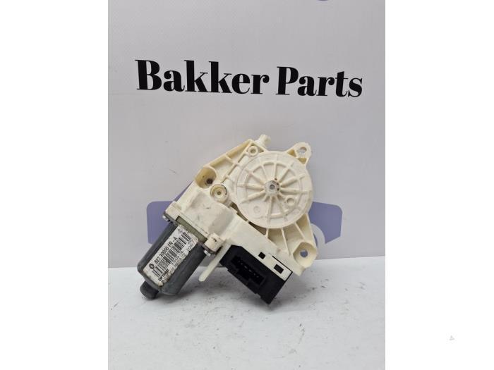 Raammotor Portier van een Renault Laguna, Auto-onderdelen, Carrosserie, Renault, Gebruikt, 3 maanden garantie