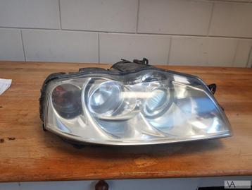 Alfa Romeo 166 facelift XENON koplamp 2003 -2006 rechts €150 disponible aux enchères