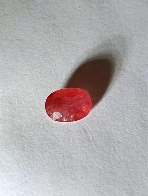 Natuurlijke rood-oranje saffier uit Tanzania, Handtassen en Accessoires, Edelstenen, Nieuw, Ophalen of Verzenden