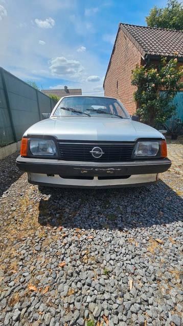 Opel ascona c  beschikbaar voor biedingen