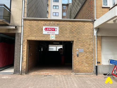 Garage te koop in De Panne, Immo, Garages & Places de parking