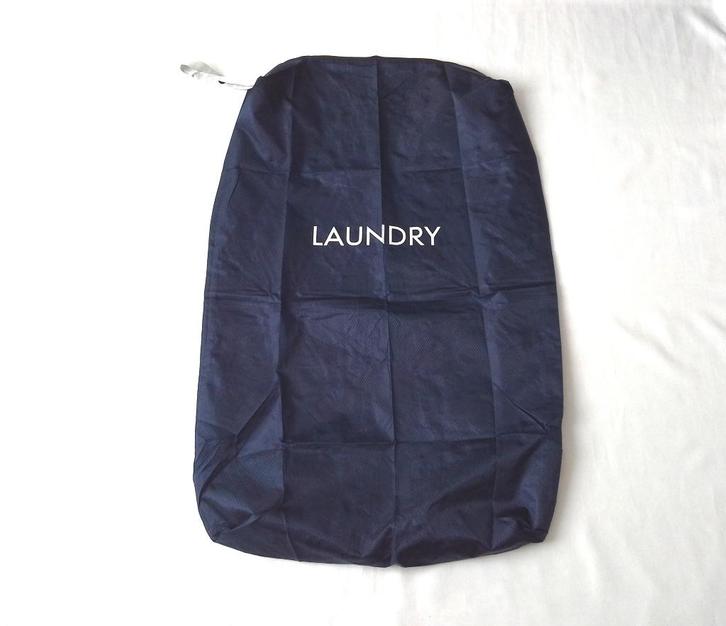 Sac à linge zippé bleu marine jamais utilisé, Maison & Meubles, Accessoires pour la Maison | Autre, Comme neuf, Enlèvement ou Envoi