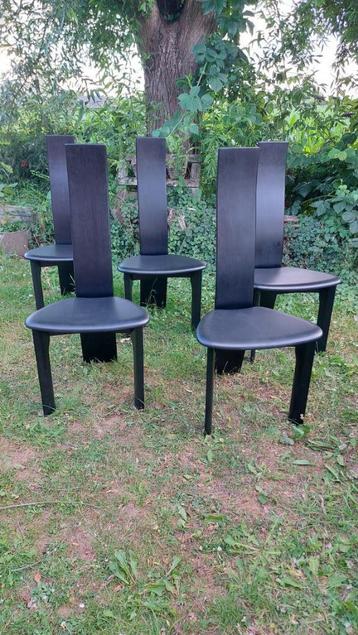 5 chaises Van Den Berghe Pauvers des années 80 type IRIS, Enlèvement