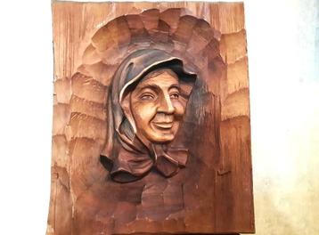 Leuk Antieke houten sculptuur- Handgesneden- 41 x 37 cm      beschikbaar voor biedingen