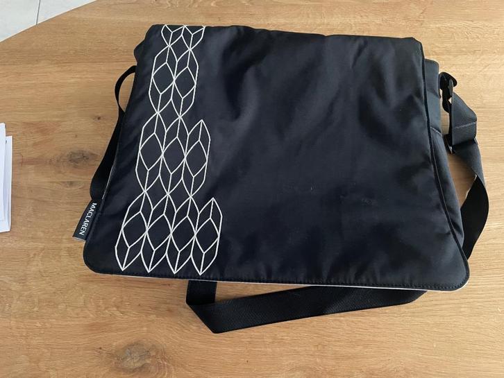 Maclaren luiertas met verzorgingsmatje, Kinderen en Baby's, Luiertassen, Nieuw, Schoudertas, Ophalen of Verzenden