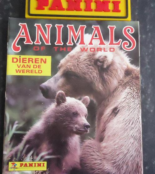 PANINI STICKER ALBUM DIEREN VAN DE WERELD ANIMALS WORLD, Hobby en Vrije tijd, Stickers en Plaatjes, Zo goed als nieuw, Sticker