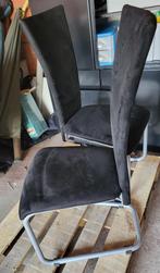 Eiken kasten en Tafel met stoelen, Ophalen, Gebruikt, Eikenhout, Met lade(s)