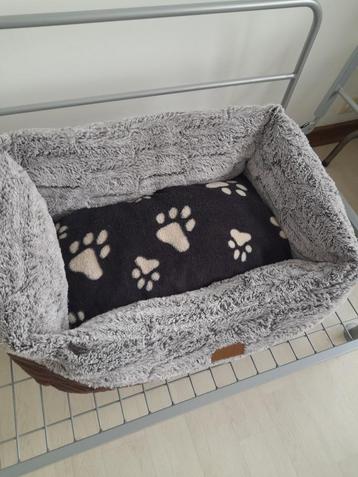 panier chien chats 75x50x25cm memoire de forme, Enlèvement ou Envoi, Utilisé, Peluche