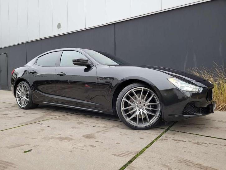 Maserati Ghibli AUT. S Q4 *B&W SOUND*MEMORY*KEYLESS*CAMERA*, Auto's, Maserati, Ghibli, 4x4, ABS, Adaptieve lichten, Airbags, Alarm