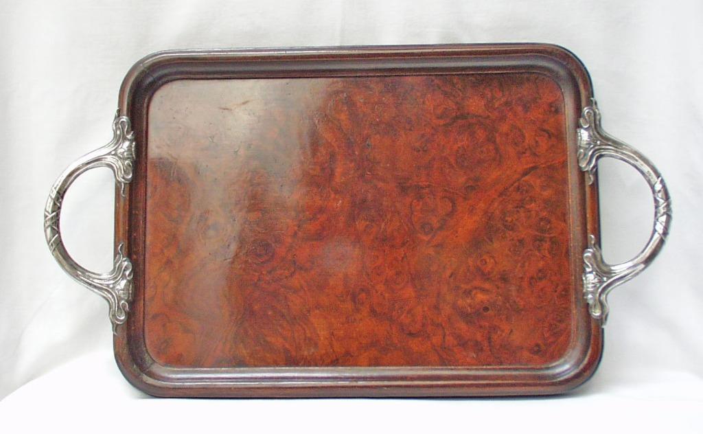 Plateau Art Nouveau en noyer avec poignées en argent., Antiquités & Art, Antiquités | Services (vaisselle) pièces, Enlèvement ou Envoi