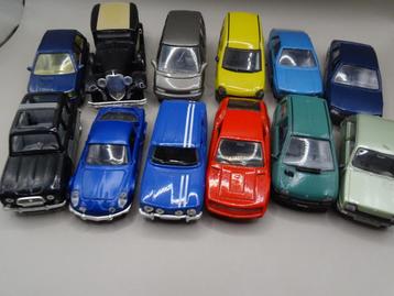 RENAULT 1:43 SOLIDO Diverse modellen aan 5€ disponible aux enchères