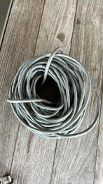 UTP kabel cat 5  8 draden, ongeveer 8.5 meter, Ophalen, Zo goed als nieuw