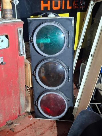 verkeerslicht beschikbaar voor biedingen