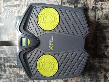 Twist & shake Fitnesstoestel Nieuw. Bieden  beschikbaar voor biedingen
