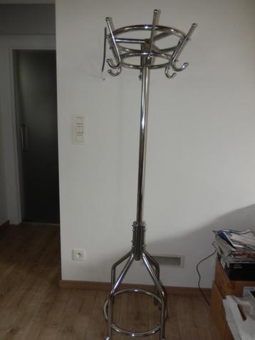 Vintage TUBAX DESIGN KAPSTOK JAREN 60 beschikbaar voor biedingen